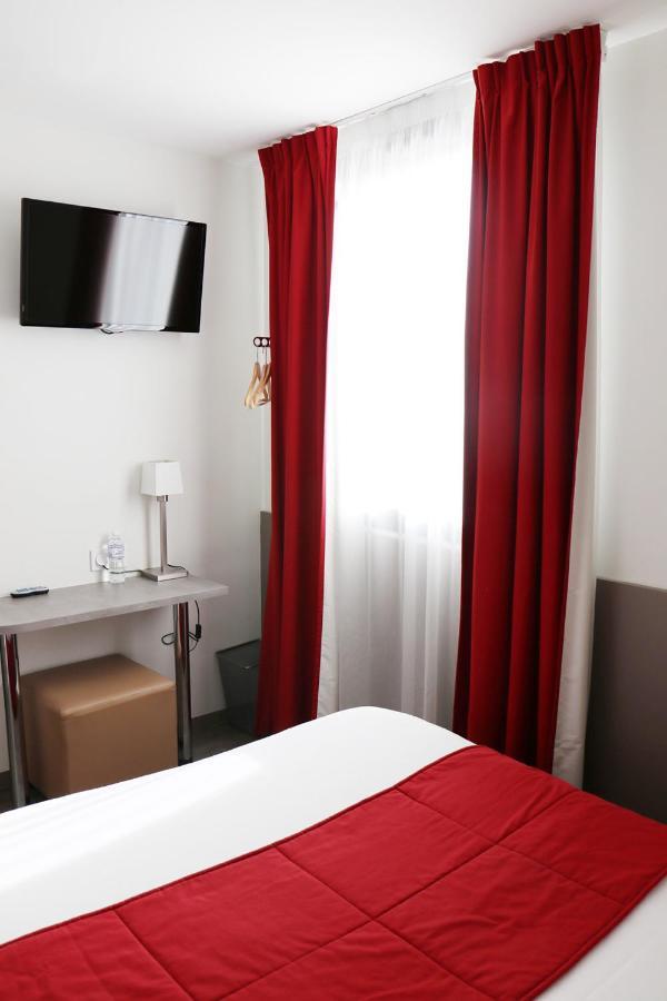 Le Quarre Hotel Bistrot Bruguieres Εξωτερικό φωτογραφία